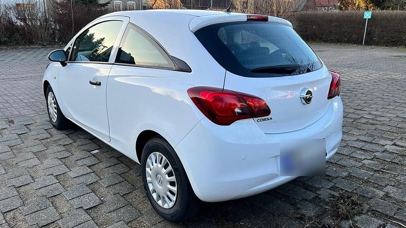 Gebraucht Opel Corsa 69 PS (50 kW) 2016 Weiß Kleinwagen