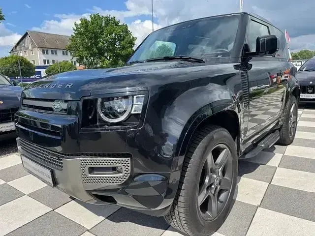 Gebraucht Land Rover Defender SE Dynamic 200 PS (147 kW) 2023 Schwarz SUV