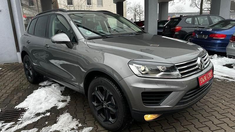 Gebraucht VW Touareg Exclusive 204 PS (150 kW) 2016 Canyon grey metallic SUV