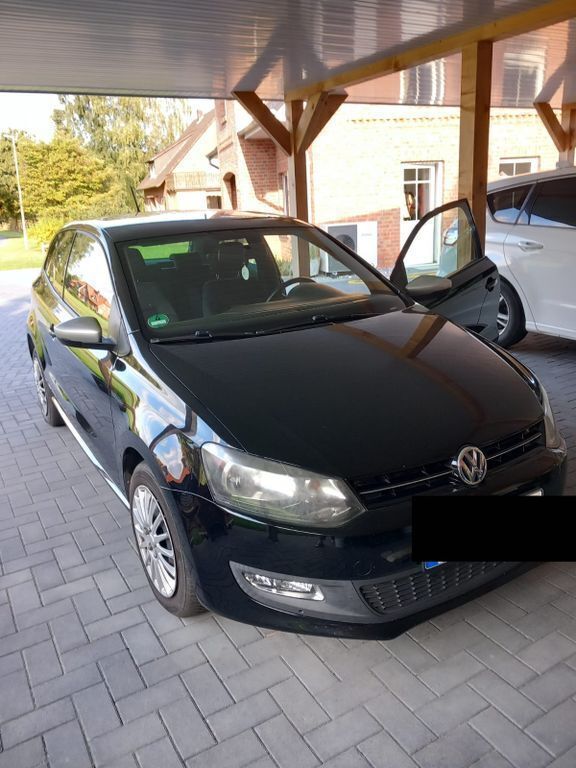 Schwarz Gebraucht 2012 VW Polo Black Edition Kleinwagen | 2.700 € (Fairer Preis) - Bild 1/4