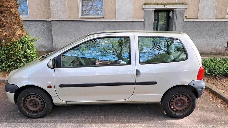 Usata Renault Twingo Initiale 75 CV (55 kW) 2001 Giallo Utilitaria