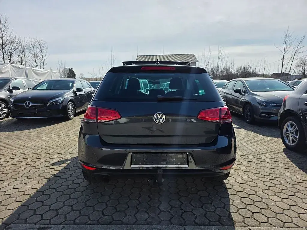 Gebraucht VW Golf VII Allstar 110 PS (80 kW) 2016 Grau Limousine