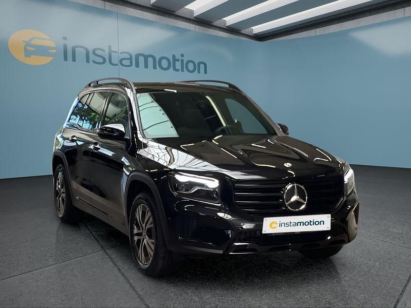 Schwarz Gebraucht 2025 Mercedes GLB200 SUV | 42.699 € (Etwas zu teuer) - Bild 1/4