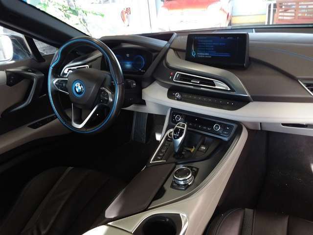 Verkauft BMW i8 Grundausstattung, gebraucht 2014, 93.000 ...