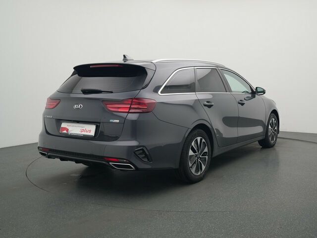 Gebraucht Kia Ceed 141 PS (103 kW) 2021 Andere farbe Kleinwagen