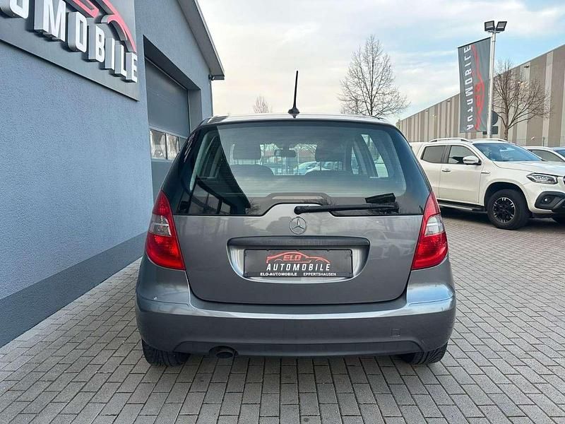 Gebraucht Mercedes A160 95 PS (69 kW) 2009 Grau Kleinwagen