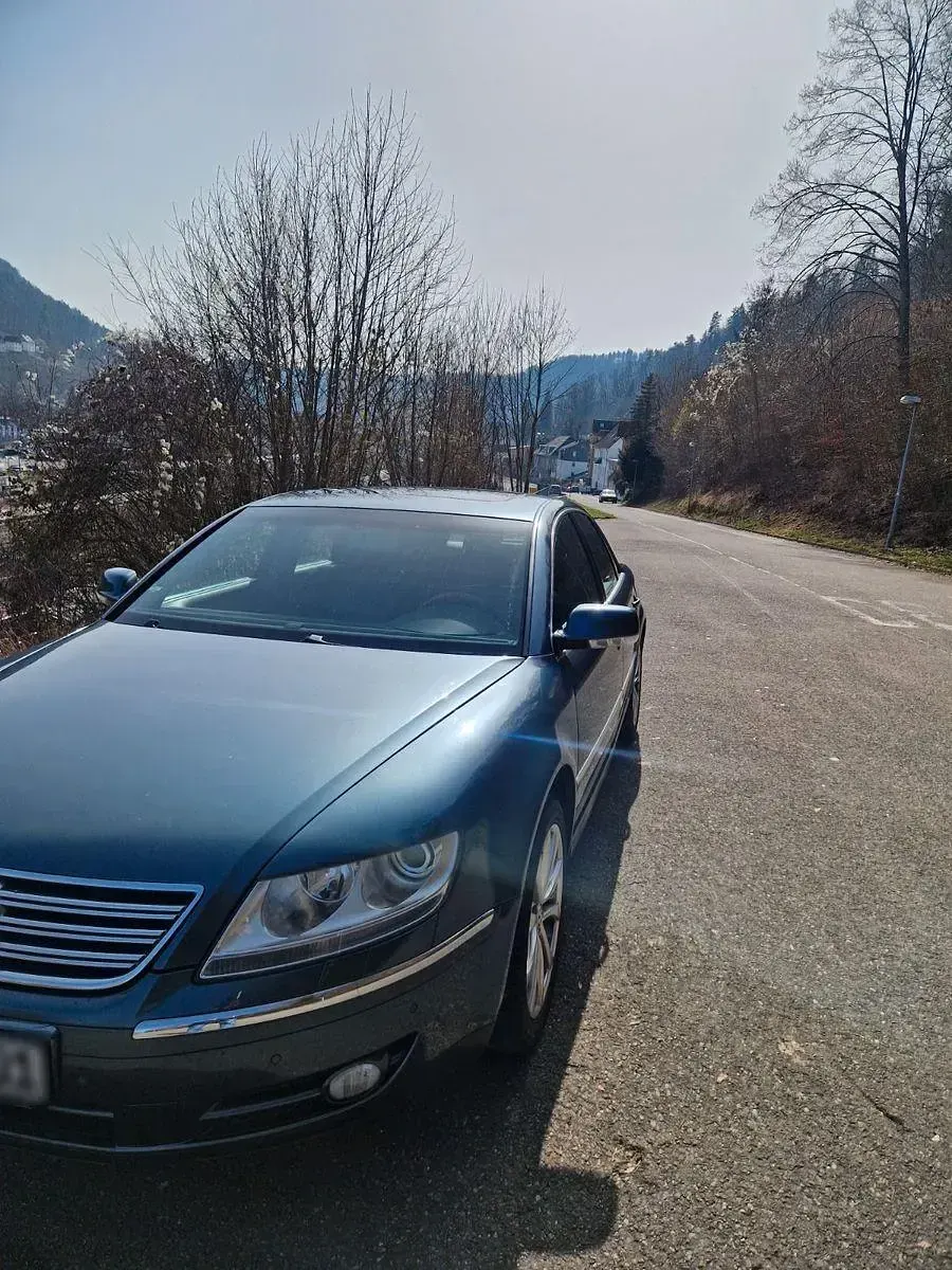 Gebraucht VW Phaeton 241 PS (177 kW) 2002 Grau Limousine
