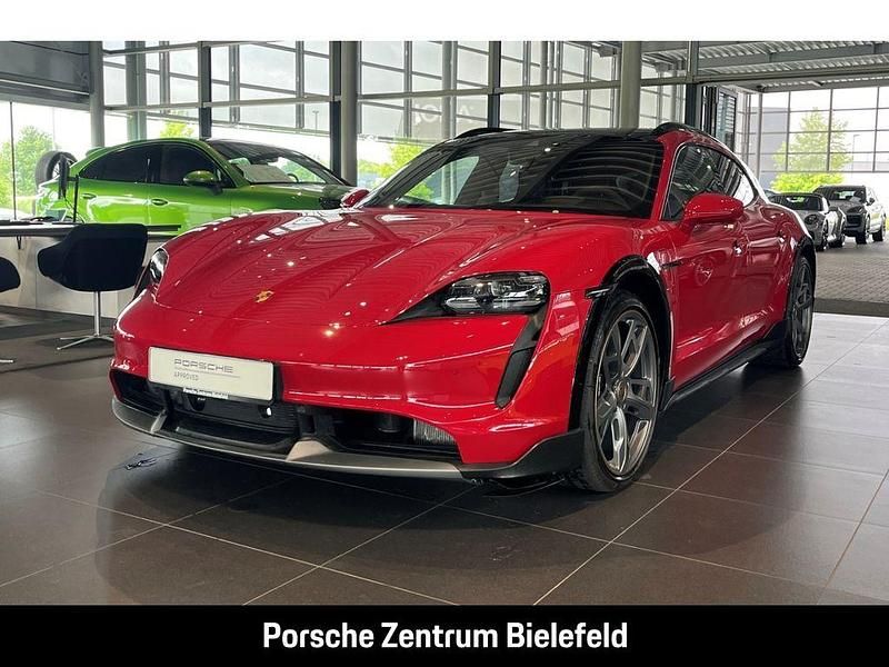 Karminrot Gebraucht 2023 Porsche Taycan Turbo S Cross Turismo Limousine | 117.450 € (Fairer Preis) - Bild 1/4