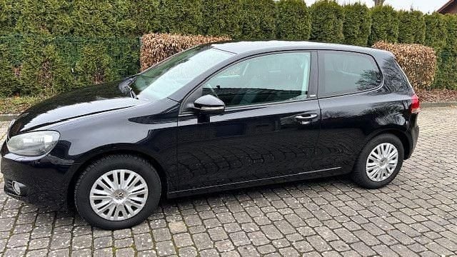Schwarz Gebraucht 2012 VW Golf Style Limousine | 3.999 € (Fairer Preis) - Bild 1/4