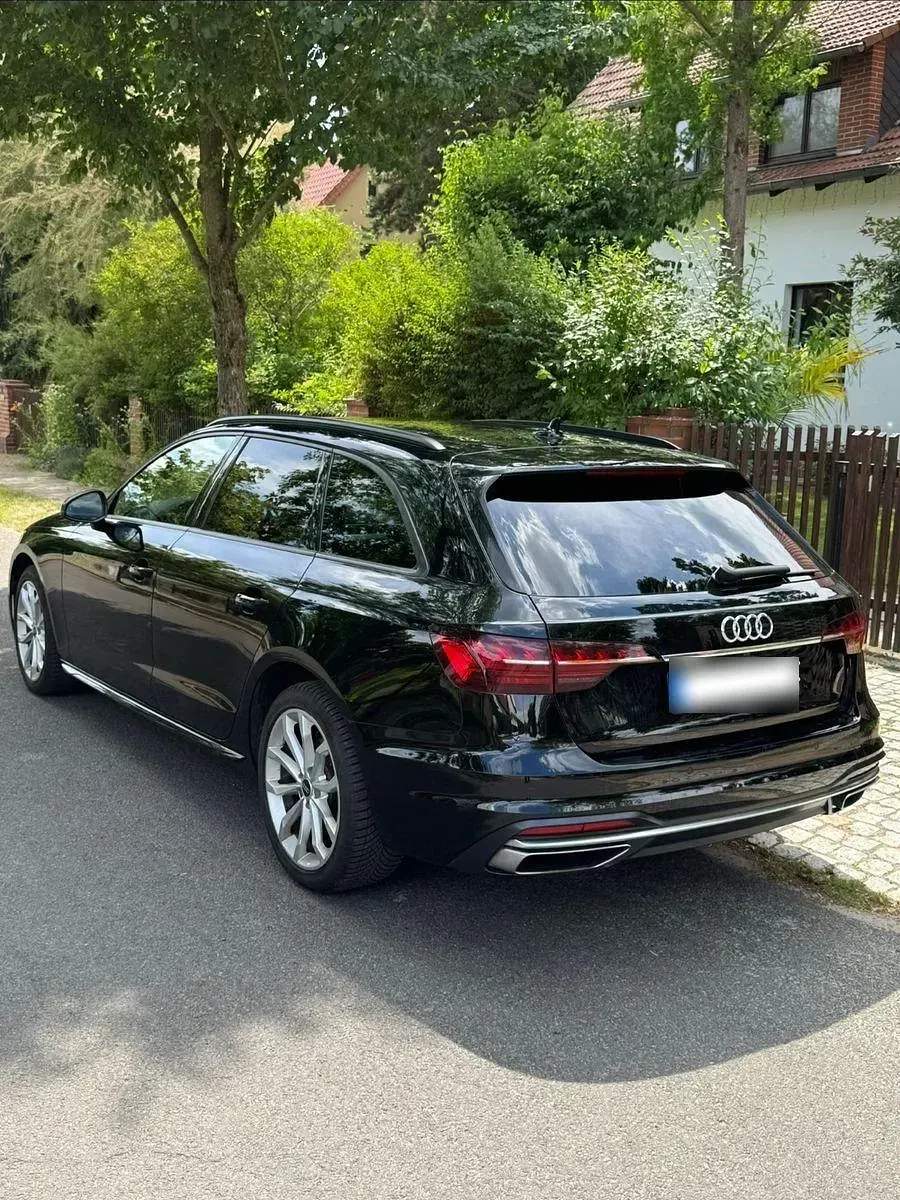 Gebraucht Audi A4 S-Line 204 PS (150 kW) 2021 Schwarz Kombi