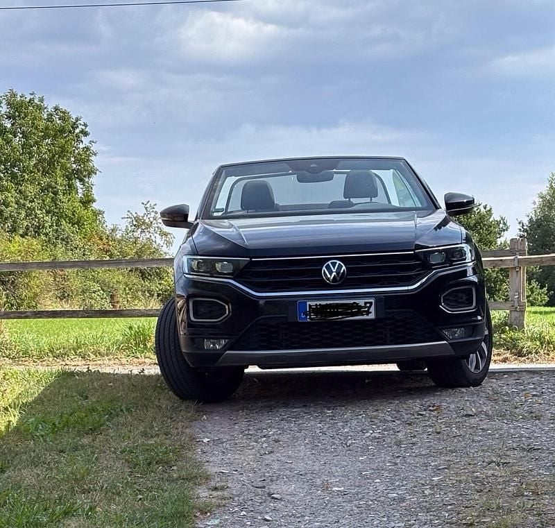Schwarz Gebraucht 2021 VW T-Roc Cabriolet Style Cabrio | 25.000 € (Superpreis) - Bild 1/4