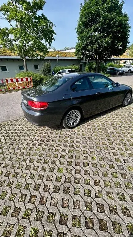 Gebraucht BMW 320 Performance 170 PS (125 kW) 2007 Grau Coupé