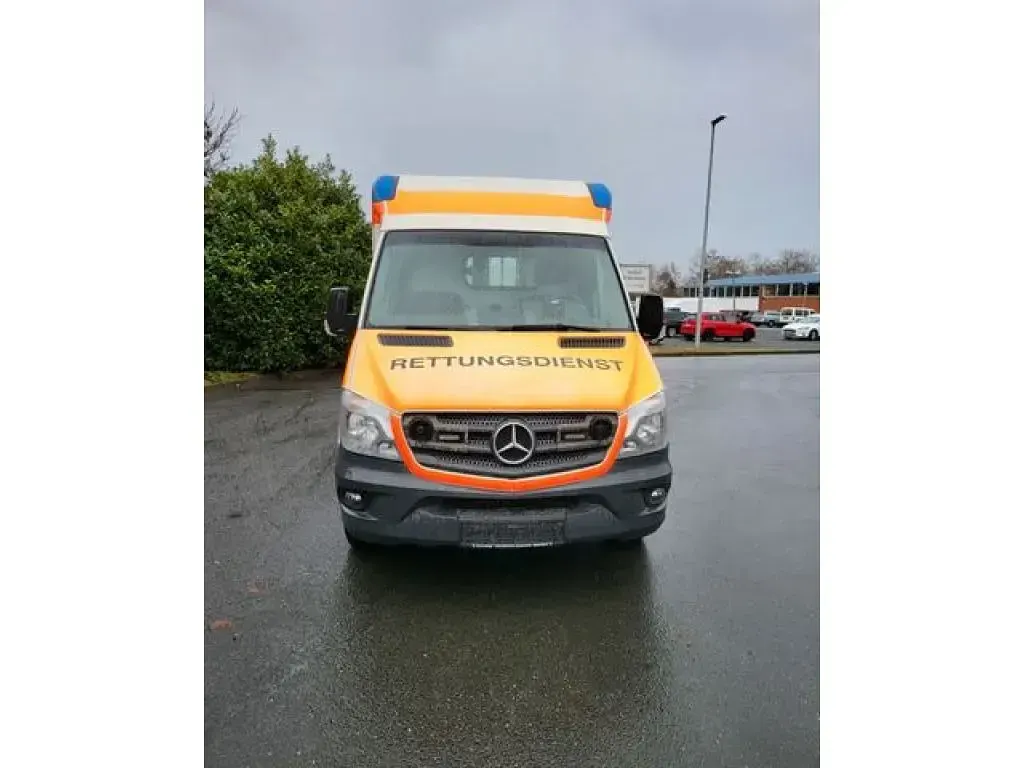 Gebraucht Mercedes Sprinter 190 PS (139 kW) 2014 Reinweiß Van
