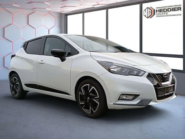 Gebraucht Nissan Micra 92 PS (67 kW) 2022 Weiß white met. (metallic) Kleinwagen