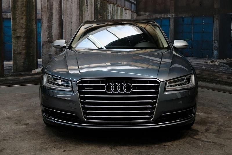 Gebraucht Audi A8 Exclusive 385 PS (283 kW) 2014 Grau Limousine