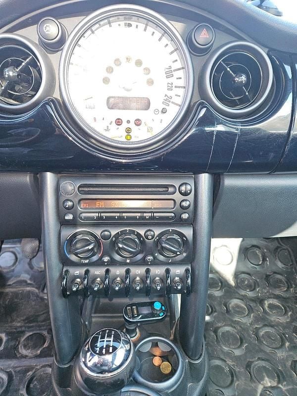 Second-hand Mini Cooper Seven 90 CP (66 kW) 2006 Argintiu Hatchback