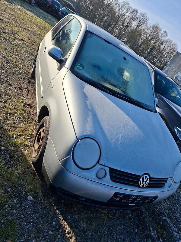 Second-hand VW Lupo 65 CP (47 kW) 2002 Argintiu Hatchback