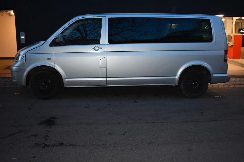 Gebraucht VW T5 131 PS (96 kW) 2007 Silber Van