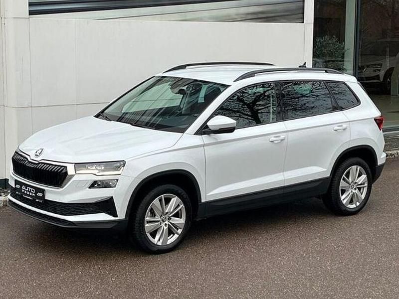 Gebraucht Skoda Karoq Selection 150 PS (110 kW) 2024 Weiss SUV