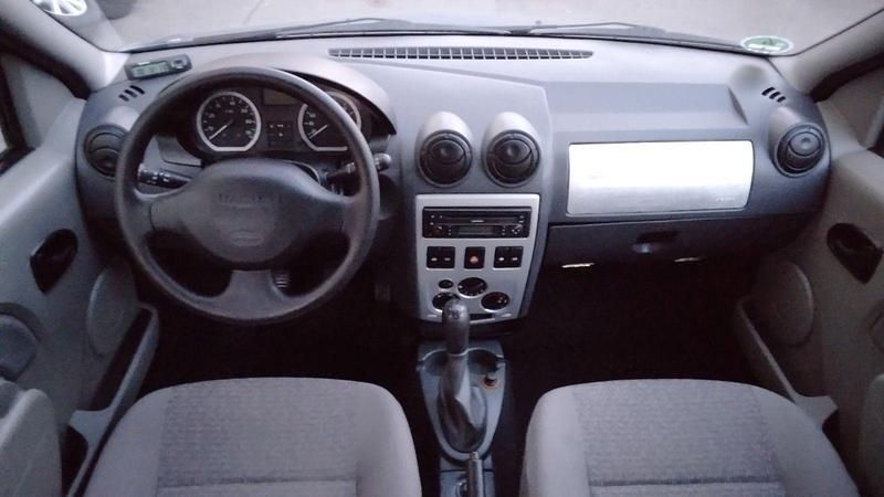 Używany Dacia Logan MCV 105 KM (77 kW) 2007 Niebieski Kombi