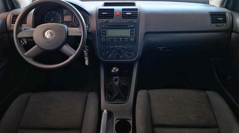 Gebraucht VW Golf IV 75 PS (55 kW) 2004 Silber Kleinwagen