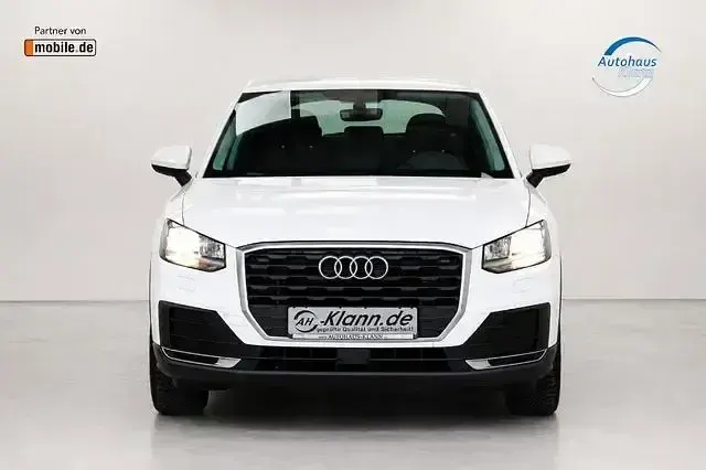 Gebraucht Audi Q2 Design 150 PS (110 kW) 2017 Weiß SUV