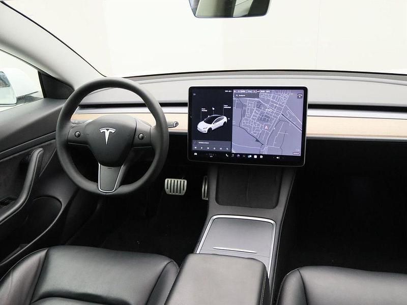Second-hand Tesla Model 3 Performance 258 kW (351 CP) 2020 Alb Berlinǎ