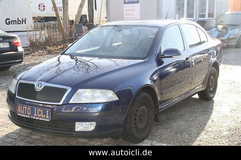 Blau Gebraucht 2007 Skoda Octavia Ambiente Limousine | 4.690 € (Fairer Preis) - Bild 1/4