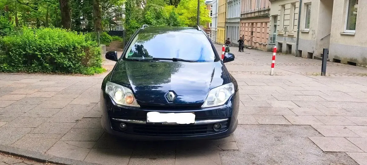 Gebraucht Renault Laguna III 150 PS (110 kW) 2008 Schwarz Kombi