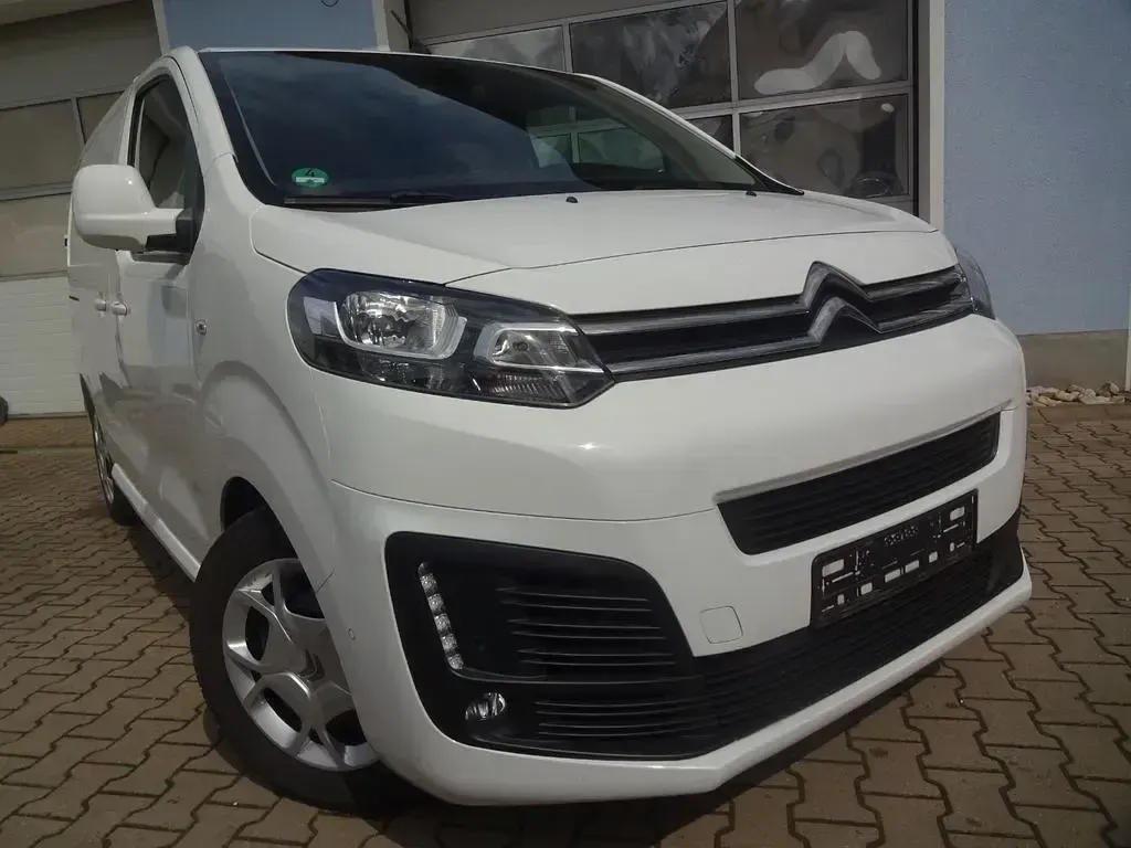Gebraucht Citroën Jumpy Business Class 179 PS (131 kW) 2019 Weiß Van / Kleinbus