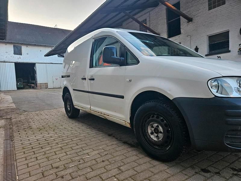 Second-hand VW Caddy 69 CP (50 kW) 2004 Alb Monovolum