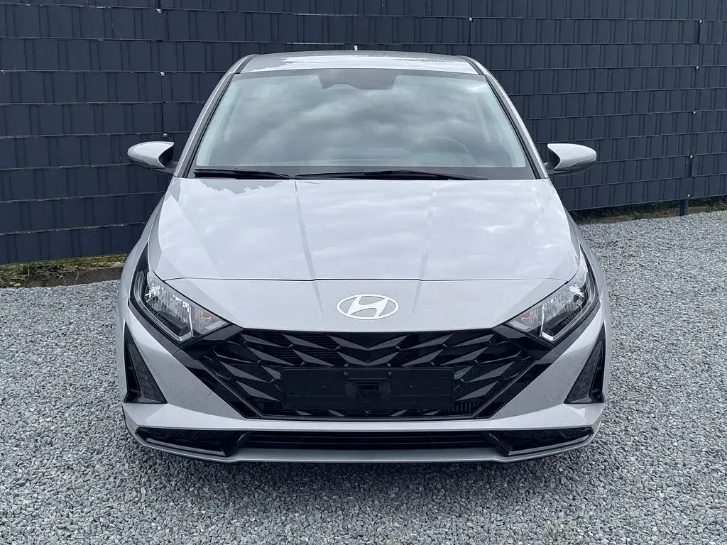 Nowe Hyundai i20 90 KM (66 kW) 2026 Szary Hatchback