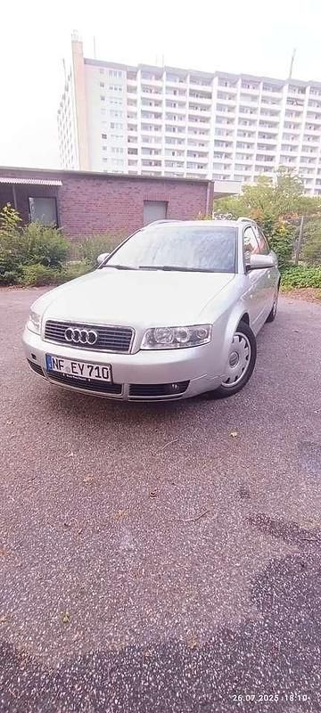 Gebraucht 2004 Audi A4 Kombi | 1.700 € (Fairer Preis) - Bild 1/4