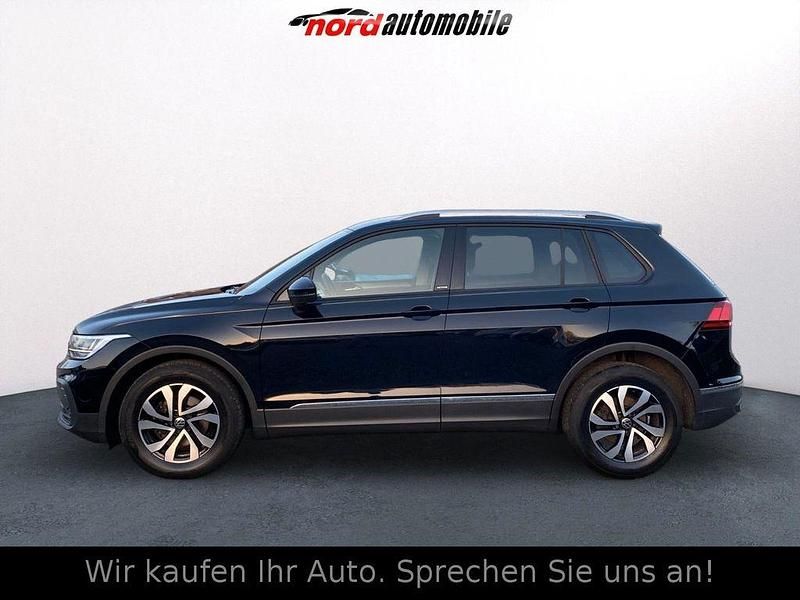 Gebraucht VW Tiguan Active 150 PS (110 kW) 2021 Deep black SUV