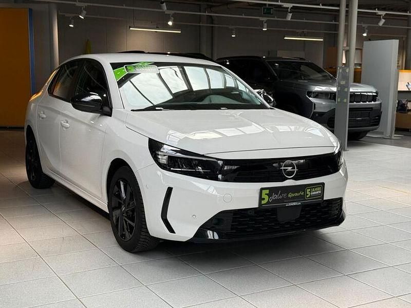 Gebraucht Opel Corsa Basis 75 PS (55 kW) 2023 Lack weiss banquise/typ aussenverkleidun (metallic) Kleinwagen