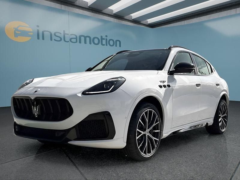 Weiß Neu 2025 Maserati Grecale SUV | 130.949 € (Etwas zu teuer) - Bild 1/4