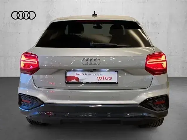 Gebraucht Audi Q2 Advanced 150 PS (110 kW) 2025 Tausilber metallic SUV