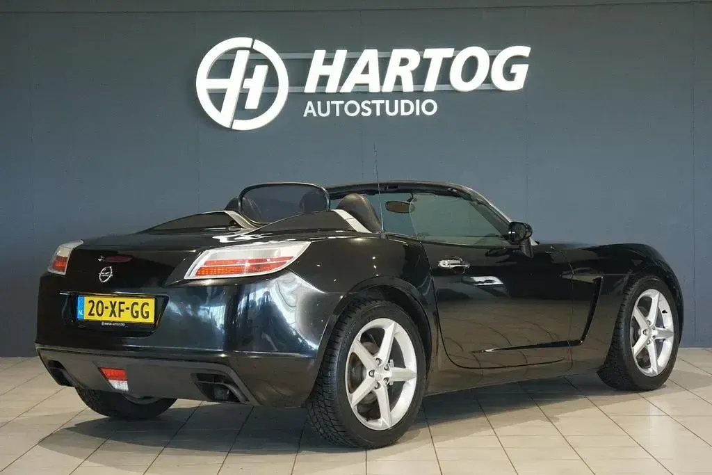 Gebraucht Opel GT 264 PS (194 kW) 2007 Schwarz Cabrio