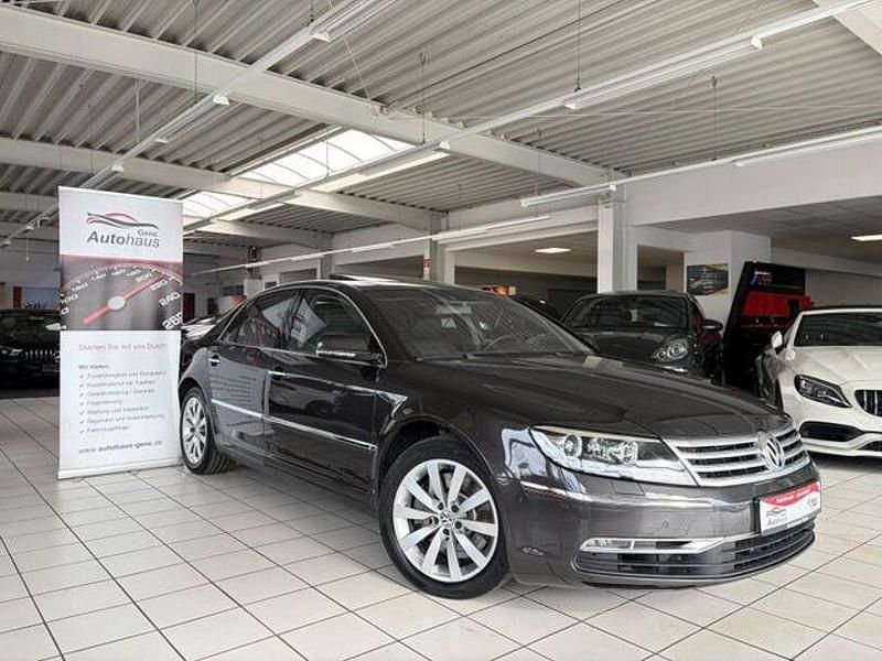 Second-hand VW Phaeton 239 CP (175 kW) 2011 Maro Berlinǎ