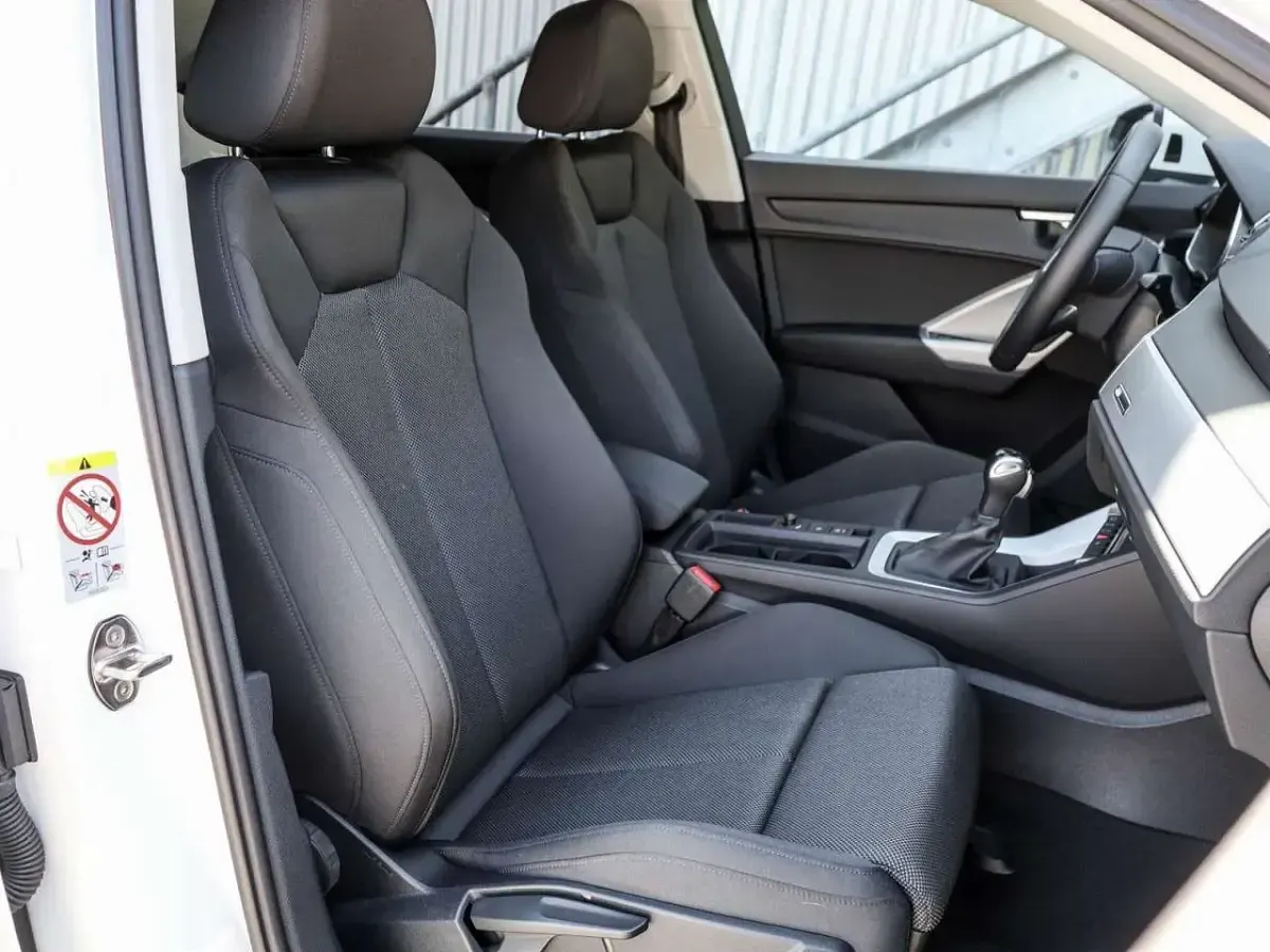 Gebraucht Audi Q3 150 PS (110 kW) 2023 Ibisweiß SUV