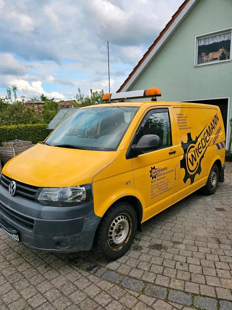 Używany VW Transporter 101 KM (74 kW) 2012 Żółty Van