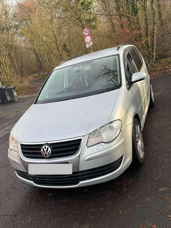 Gebraucht VW Touran Highline 140 PS (102 kW) 2007 Silber Van / Kleinbus