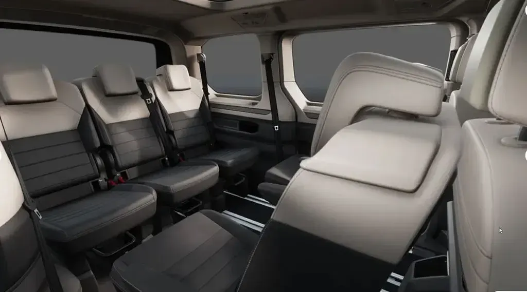 Neu VW Multivan Style 150 PS (110 kW) 2026 Candyweiß / starlight blue me Van / Kleinbus