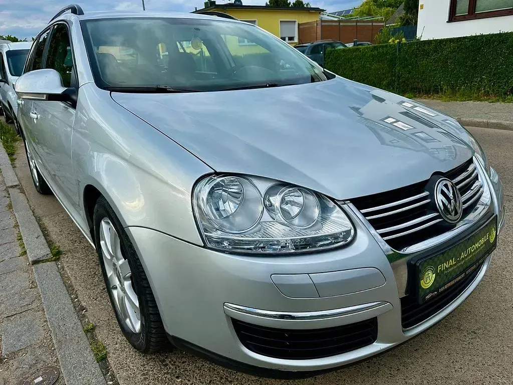 Gebraucht VW Golf VI 105 PS (77 kW) 2008 Silber Kleinwagen