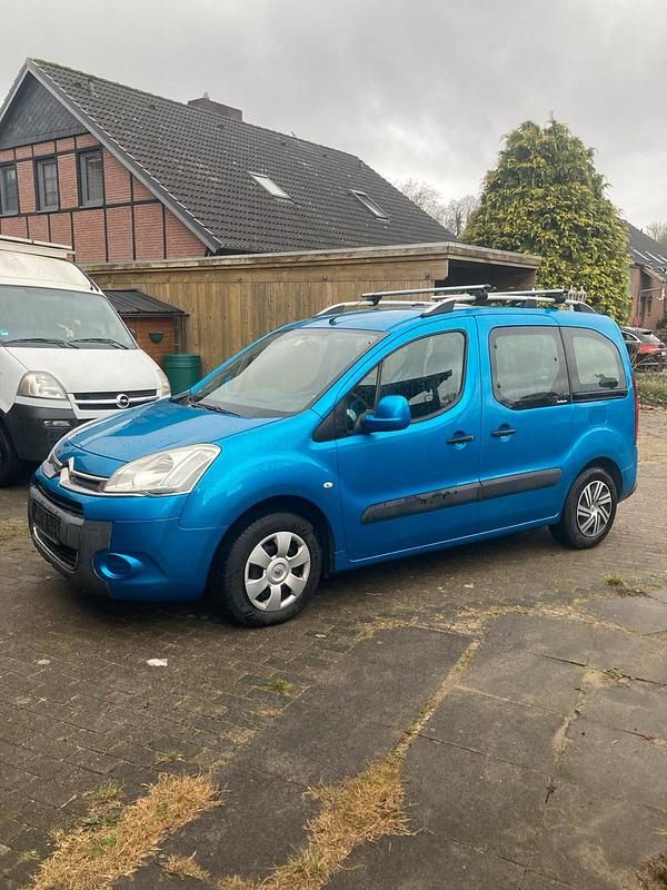 Blau Gebraucht 2012 Citroën Berlingo Van / Kleinbus | 3.100 € (Guter Preis) - Bild 1/4