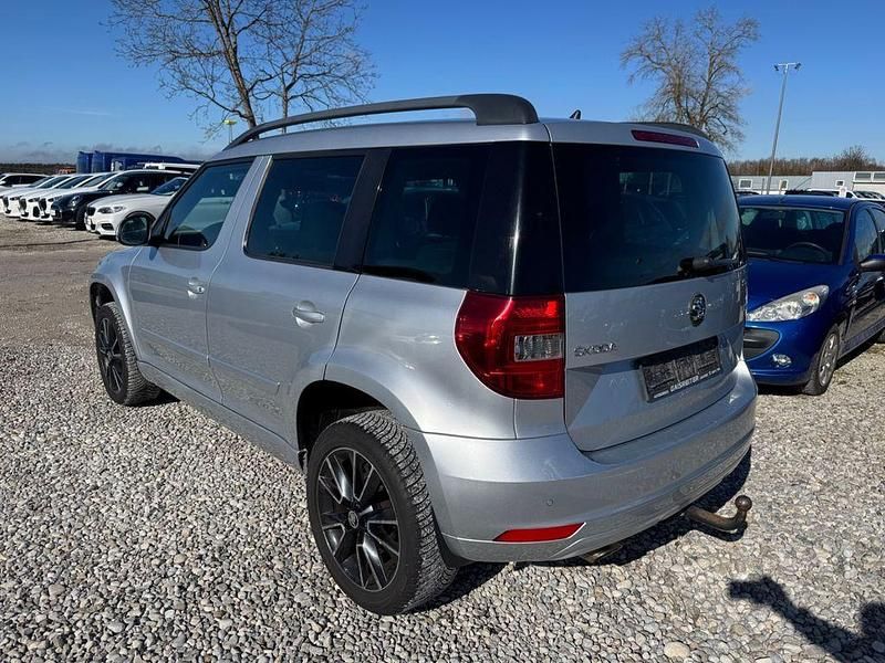 Gebraucht Skoda Yeti Elegance 105 PS (77 kW) 2014 Silber SUV