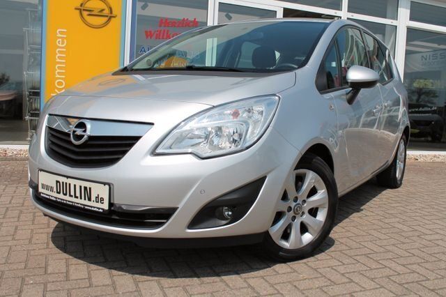 Gebraucht Opel Meriva Edition 140 PS (102 kW) 2012 Silber Van / Kleinbus