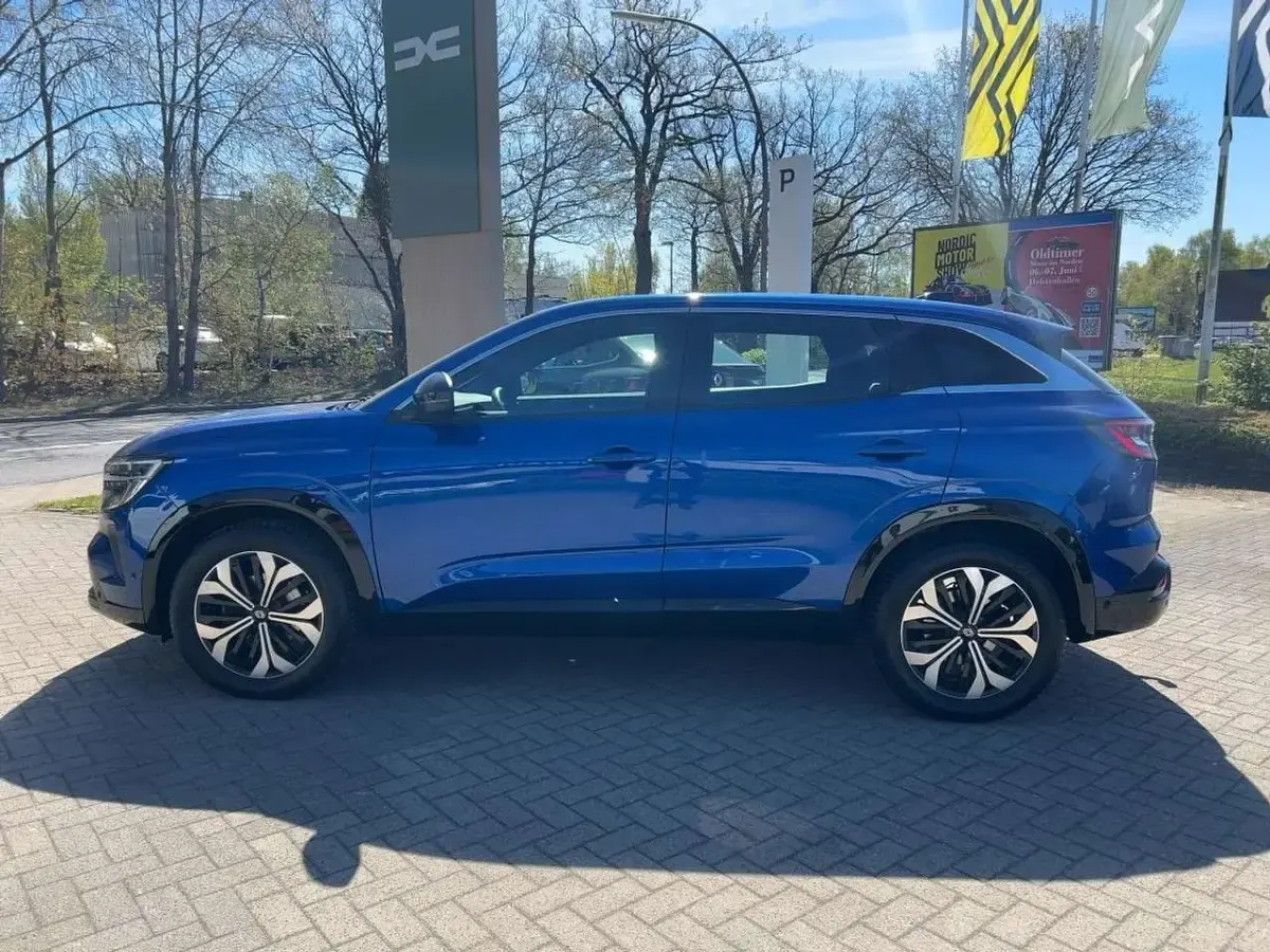 Usata Renault Austral Equilibre 140 CV (102 kW) 2023 Blu SUV