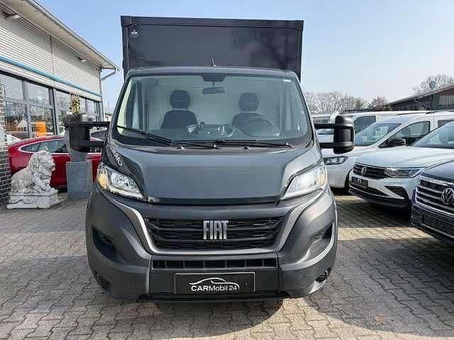 Gebraucht Fiat Ducato 140 PS (102 kW) 2023 Schwarz Van