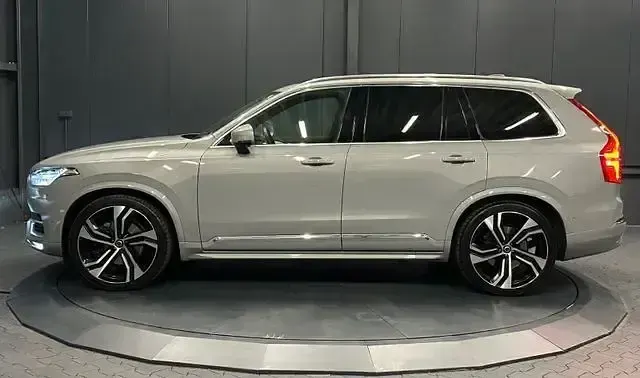 Gebraucht Volvo XC90 Ultimate 235 PS (172 kW) 2023 Andere SUV